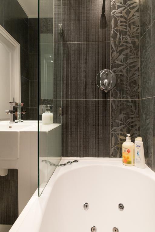 Apartament Marszalkowska By City Quality Varsovie Extérieur photo